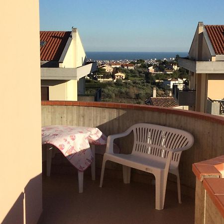 B&B Mirella Citta Sant'Angelo Exterior foto