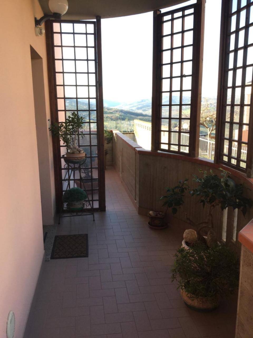 B&B Mirella Citta Sant'Angelo Exterior foto
